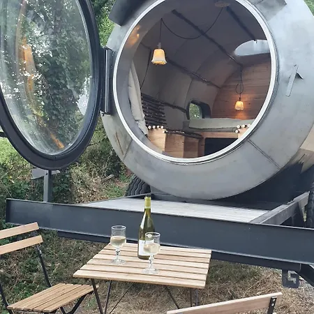 Citerne Lit Oeuvre D Art Refuge Luxury tent